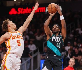 库明加20+7杨瀚森1板1助 老鹰狂胜开拓者